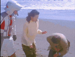 被你老公从床底下拽出来才明白爱是藏不住的于2026-01-08 10:36发布的图片